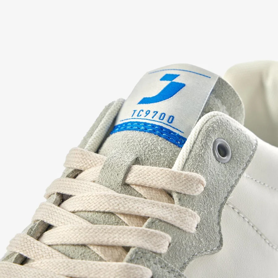 ICON SUEDE 低帮