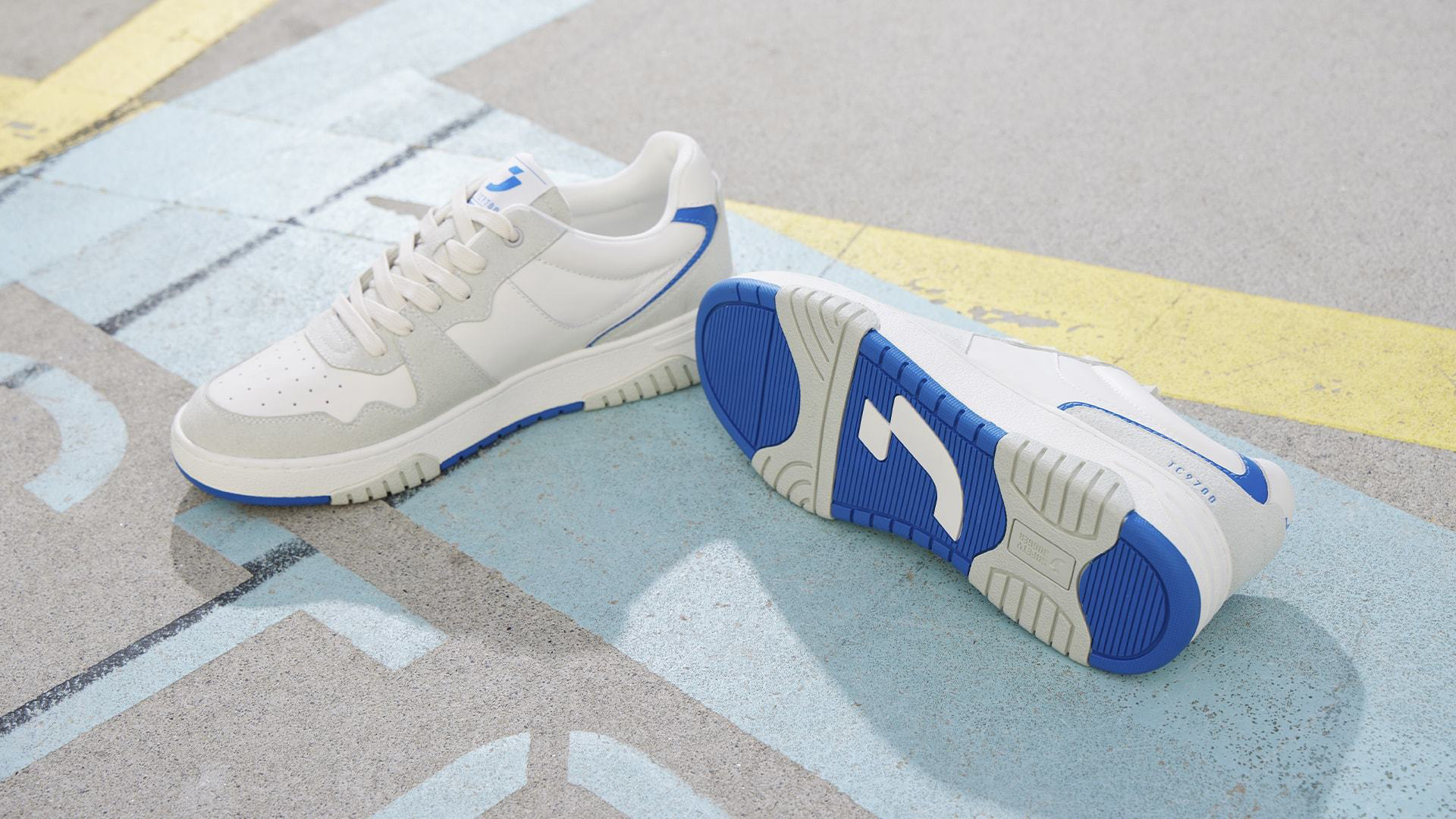 ICON SUEDE 低帮