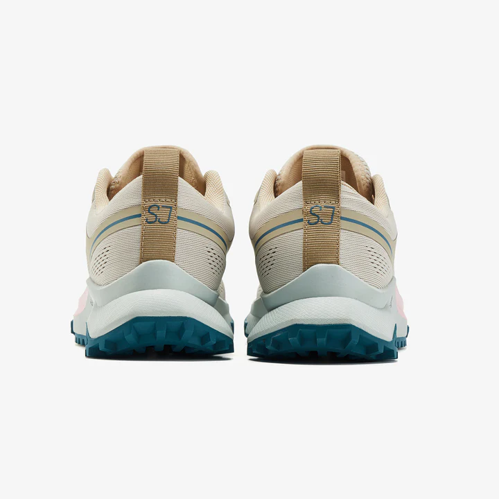 Athleisure 女士鞋款