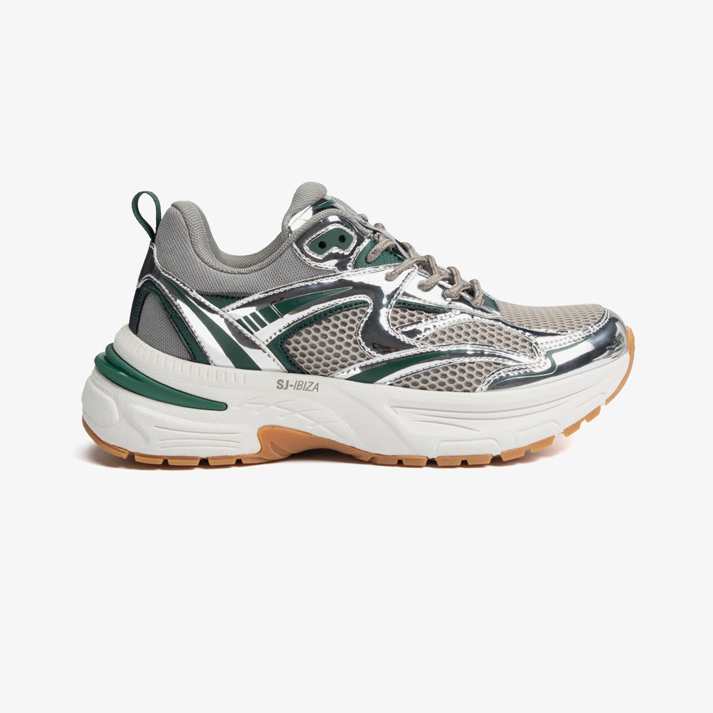 Casual sneakers women