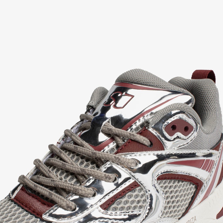 Casual sneakers women
