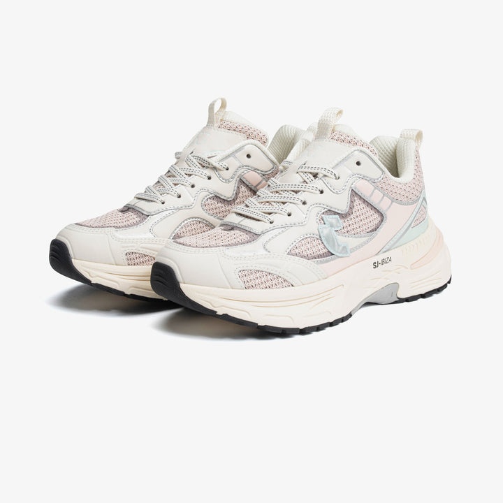 Casual sneakers women