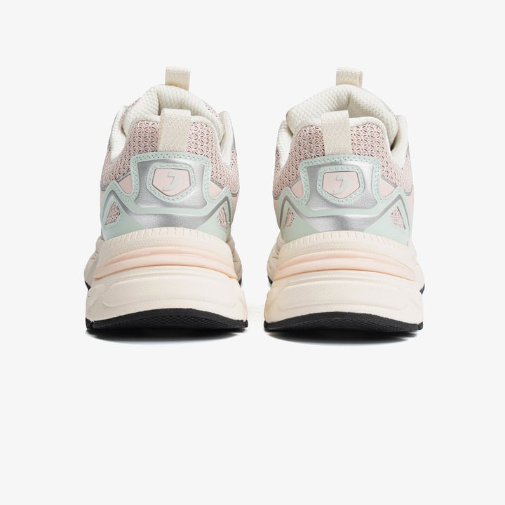 Casual sneakers women
