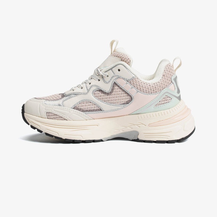 Casual sneakers women