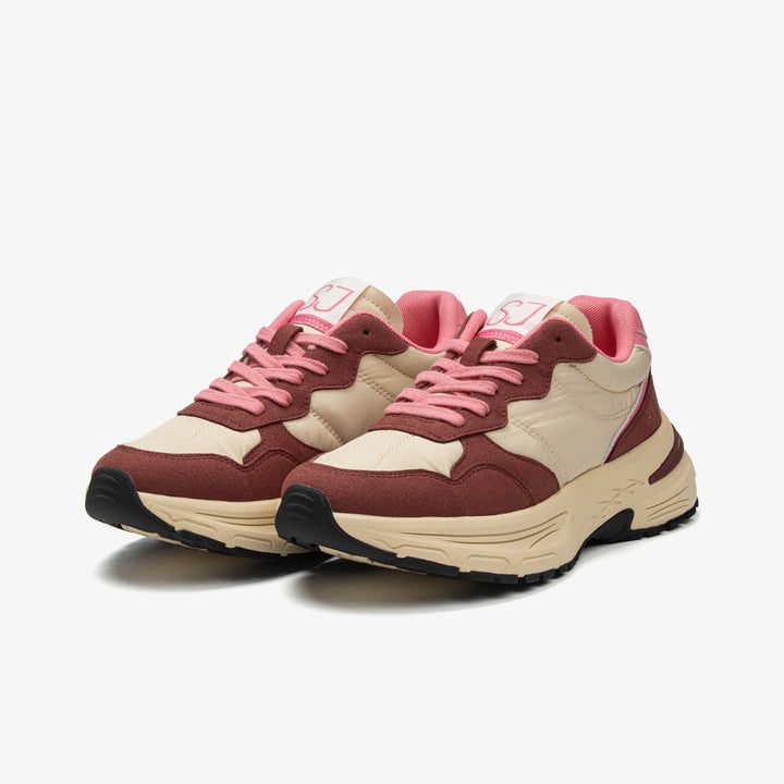 Casual sneakers women