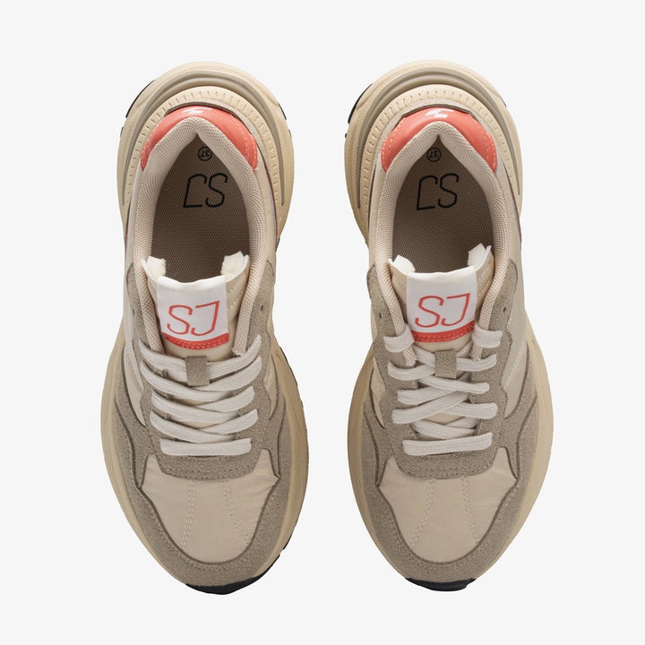 Casual sneakers women