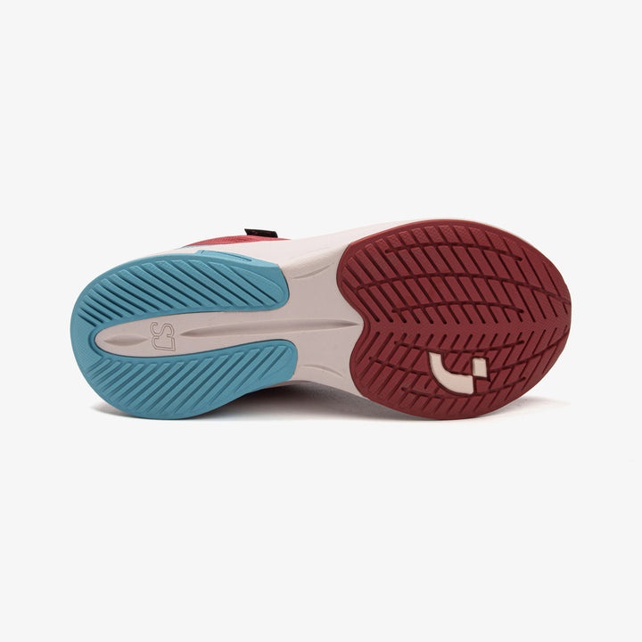 Athleisure sneakers women