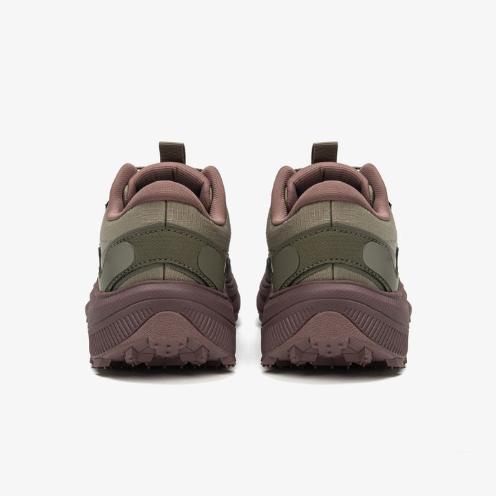 Athleisure sneakers women