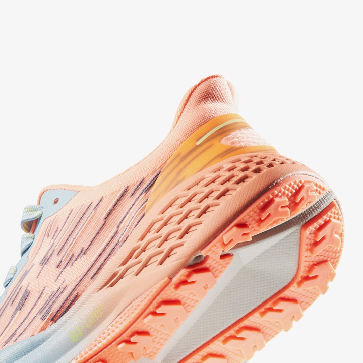 Athleisure sneakers women
