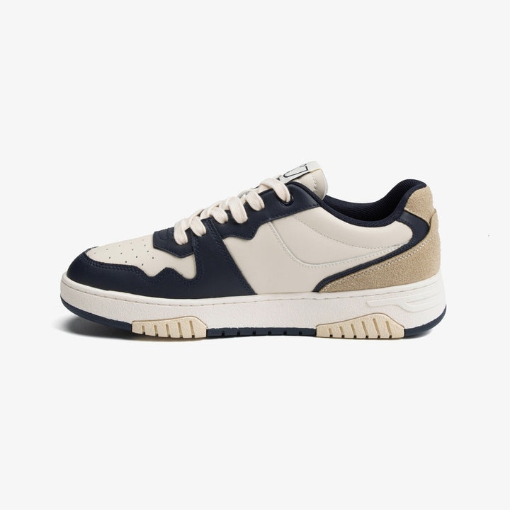 White sneakers men