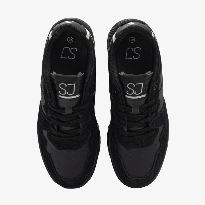 Casual sneakers men